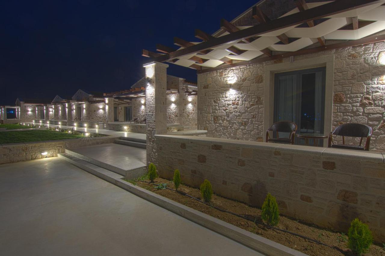 Onar Limnos II Luxury Apartments Moúdhros Extérieur photo