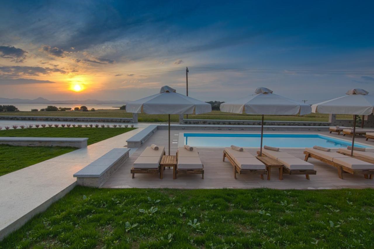 Onar Limnos II Luxury Apartments Moúdhros Extérieur photo