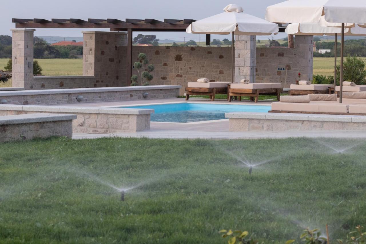 Onar Limnos II Luxury Apartments Moúdhros Extérieur photo